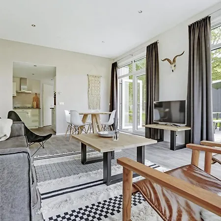 Holiday park Buitengoed De Vlinderhoeve *