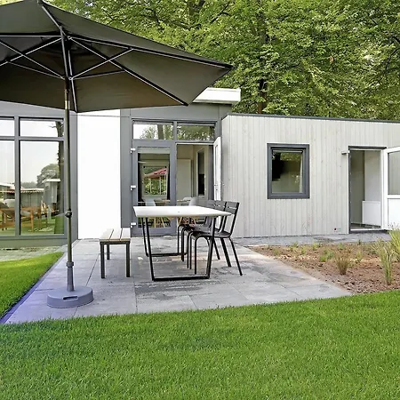 Buitengoed De Vlinderhoeve Prázdninový areál *