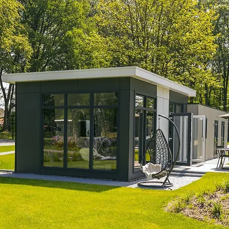 Buitengoed De Vlinderhoeve Holiday park *