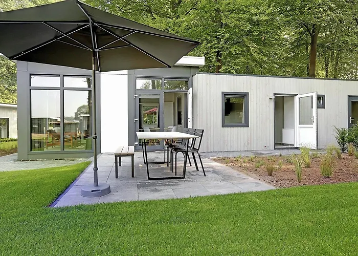 Buitengoed De Vlinderhoeve Prázdninový areál *