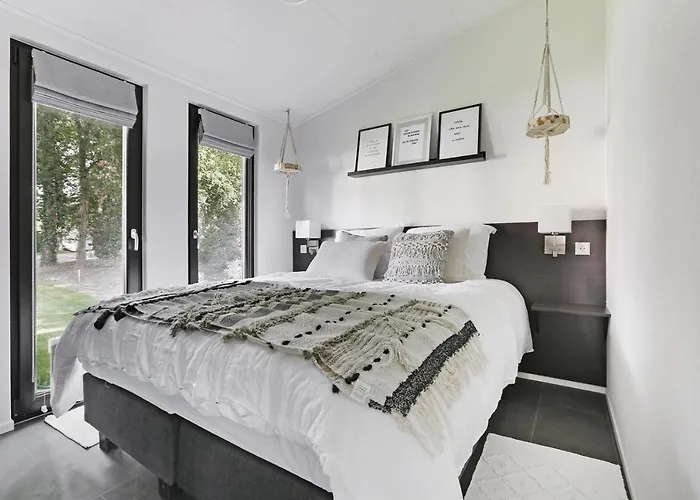 Buitengoed De Vlinderhoeve * Kring van Dorth