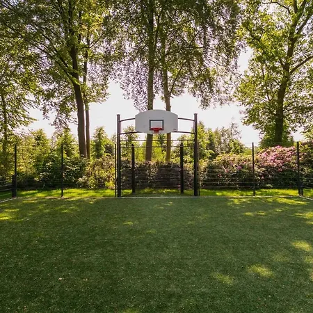 Buitengoed De Vlinderhoeve Üdülőpark Kring van Dorth