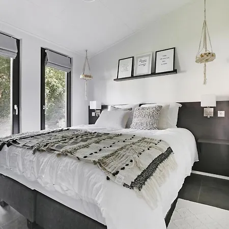 Buitengoed De Vlinderhoeve * Kring van Dorth